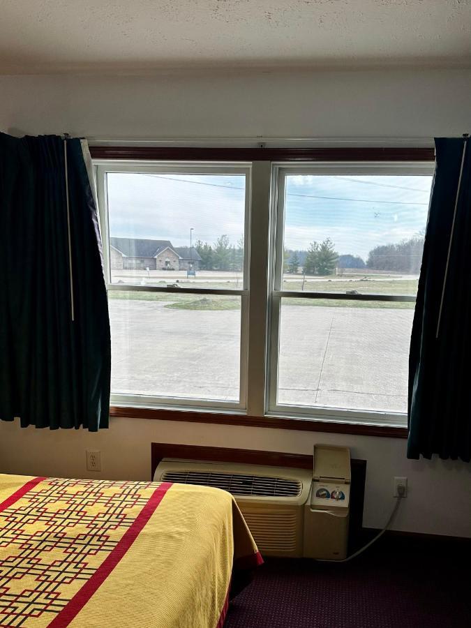 Attica Inn Eksteriør bilde