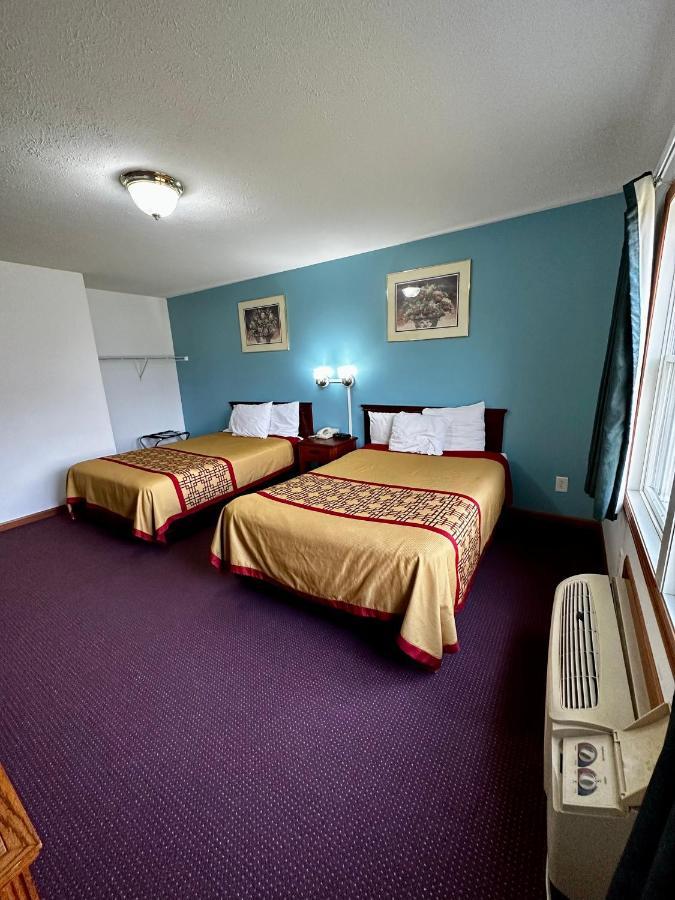 Attica Inn Eksteriør bilde
