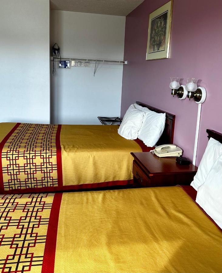Attica Inn Eksteriør bilde